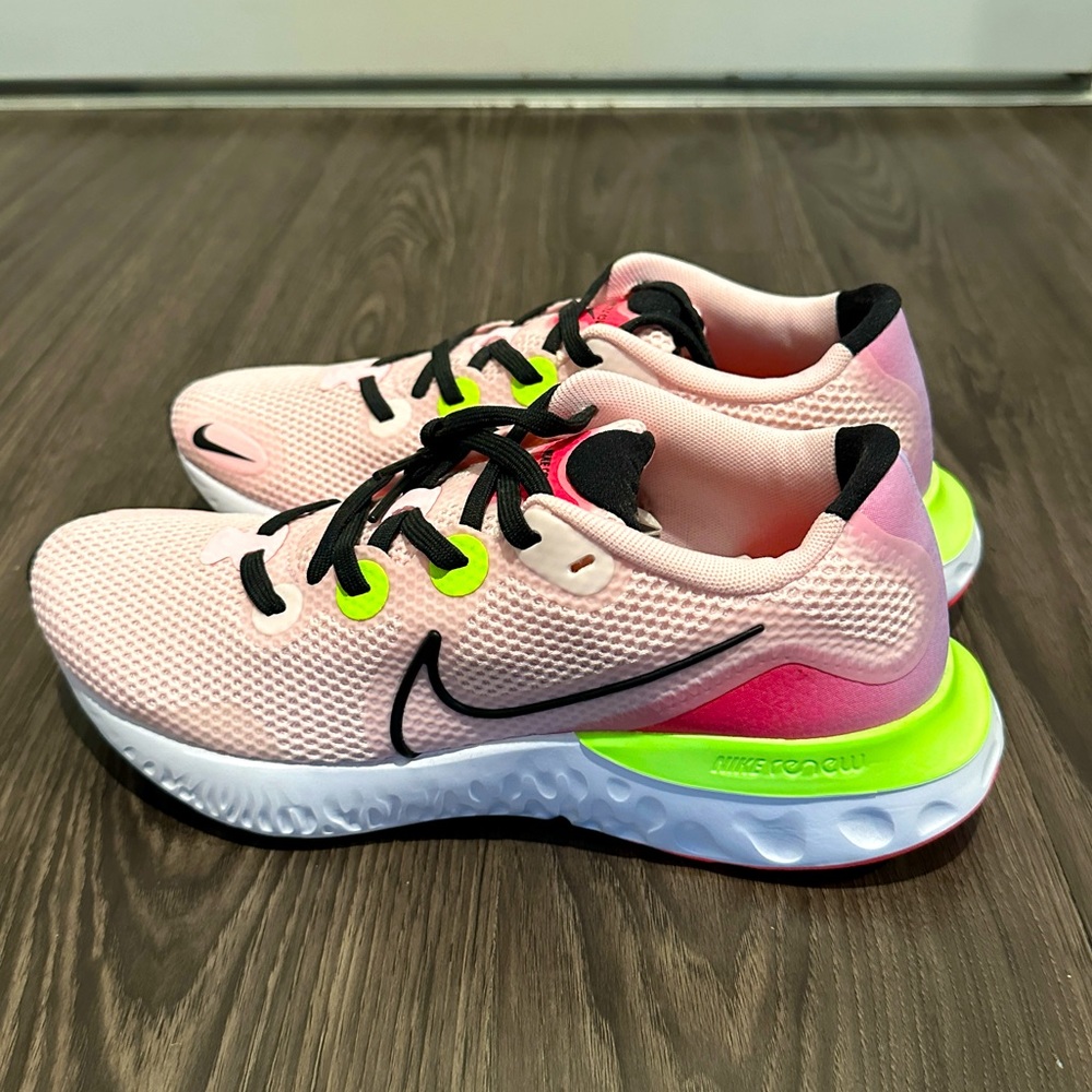Nike Renew